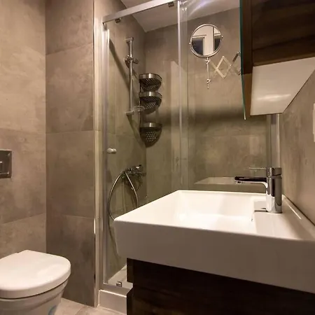 Lejlighed New Bright Corner 1 Bedroom W Parking #17b